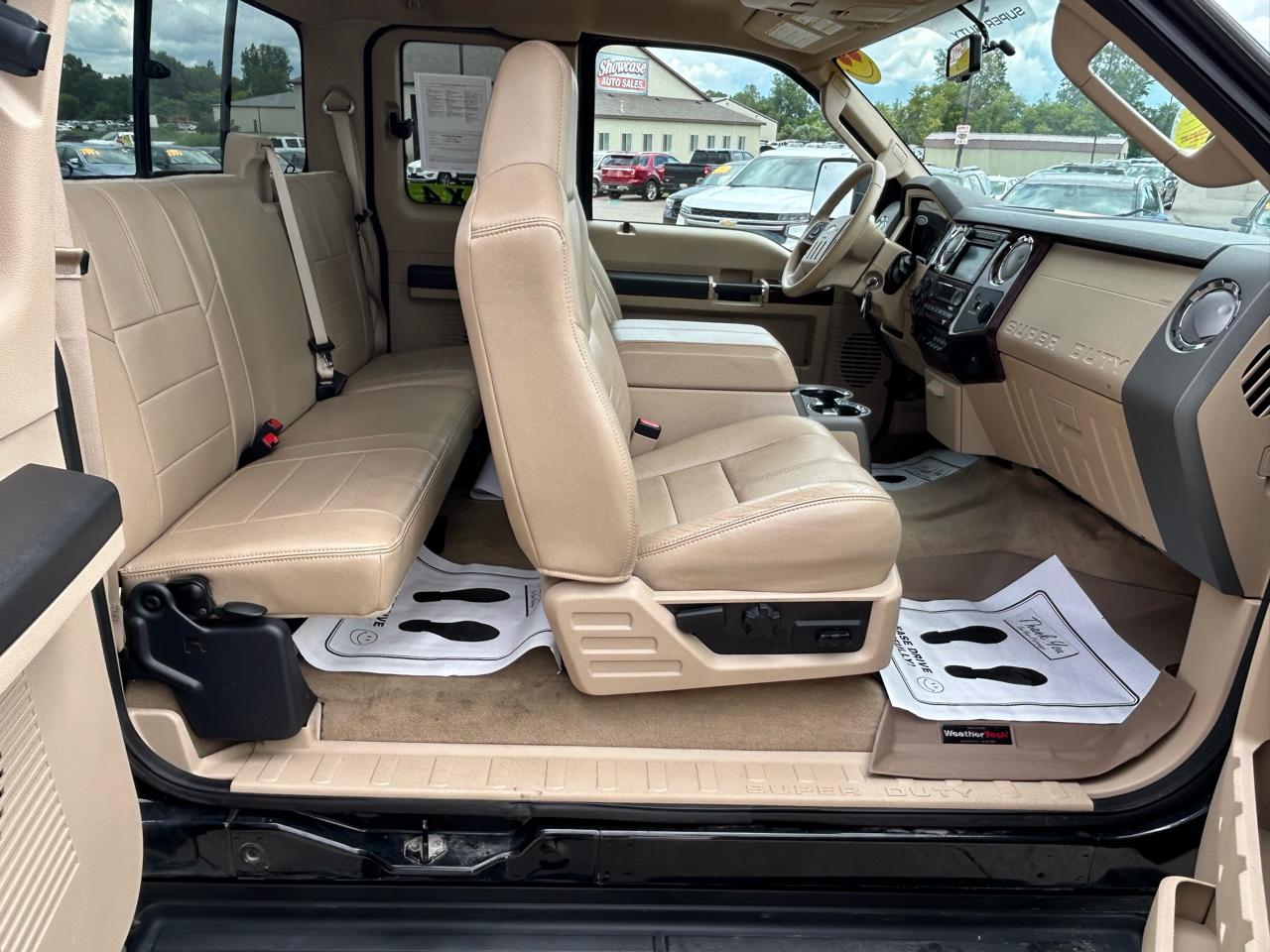 Ford Super Duty F-250 SRW 4WD Crew Cab 156" Lariat 2008