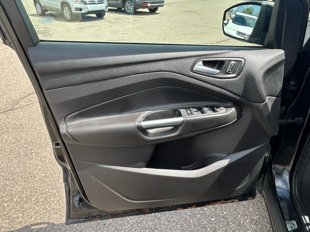 Ford Escape 4WD 4dr SE 2015
