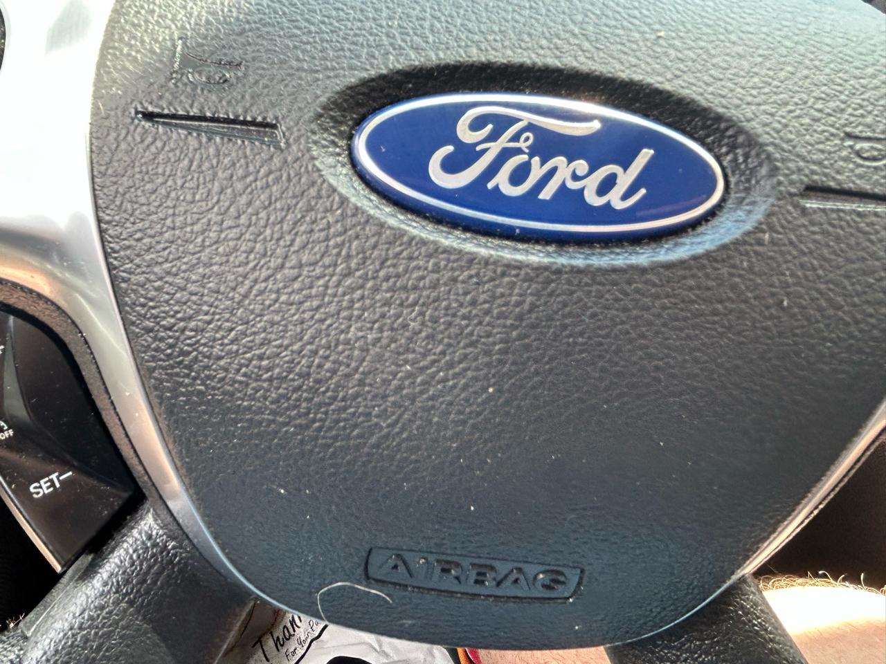 Ford Escape 4WD 4dr SE 2015