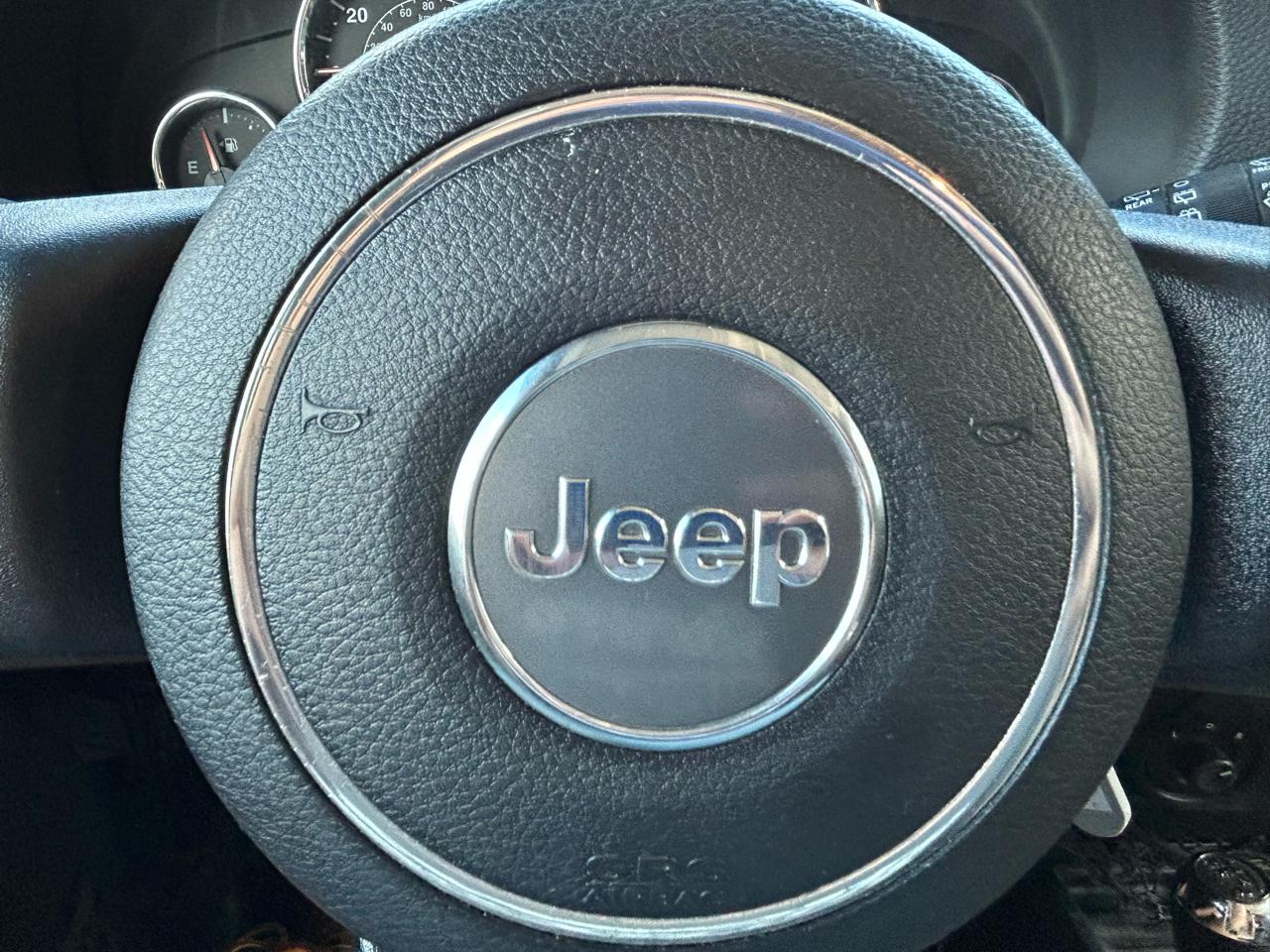 Jeep Wrangler Unlimited 4WD 4dr Sahara 2016