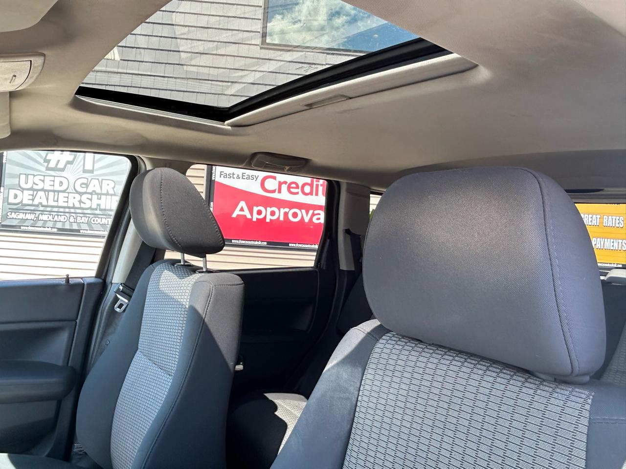 Jeep Grand Cherokee 4WD 4dr Laredo 2010