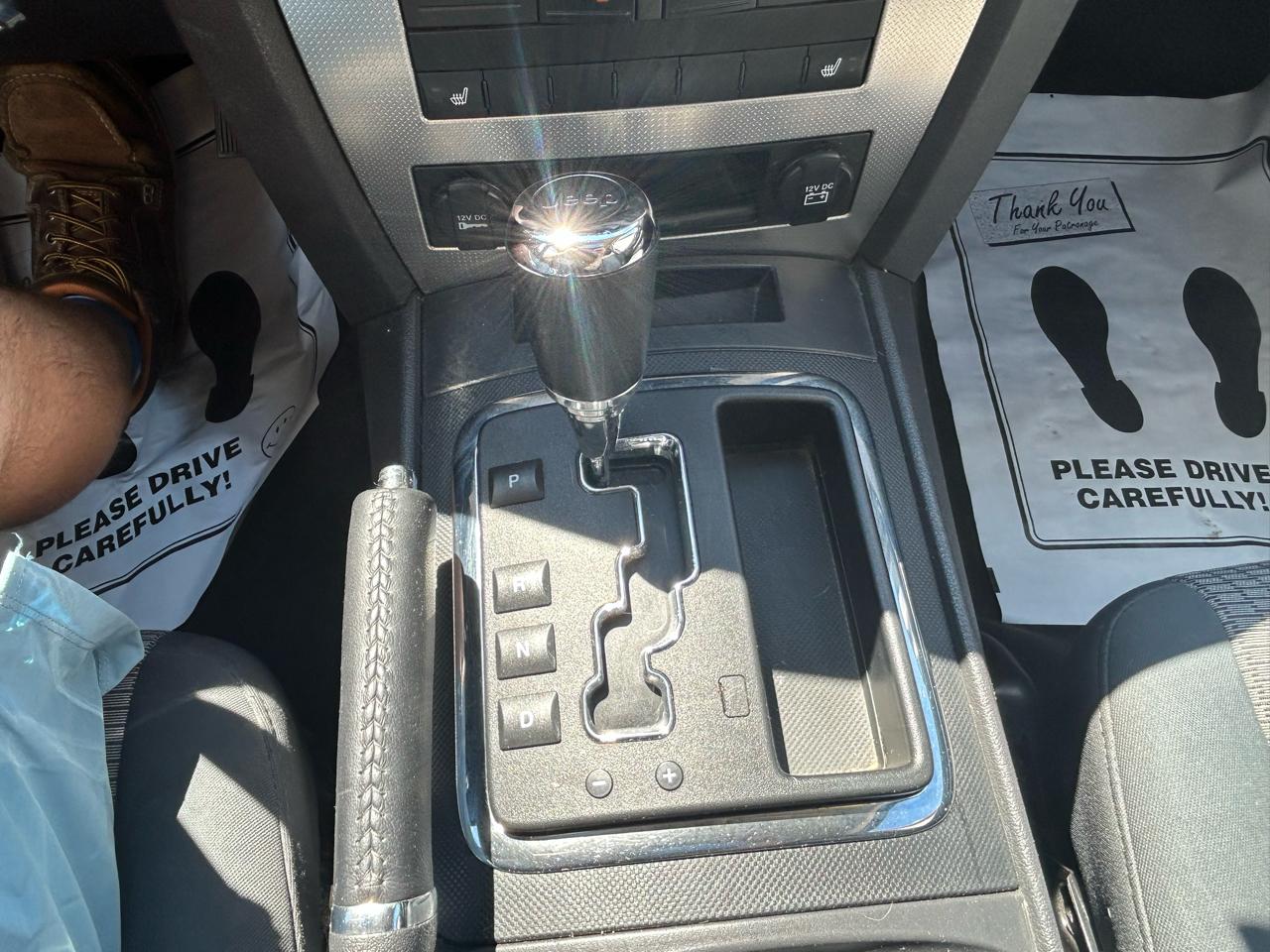 Jeep Grand Cherokee 4WD 4dr Laredo 2010