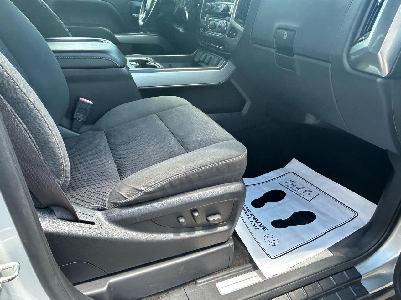 Chevrolet Silverado 2500HD Built After Aug 14 4WD Crew Cab 153.7" LT 2015