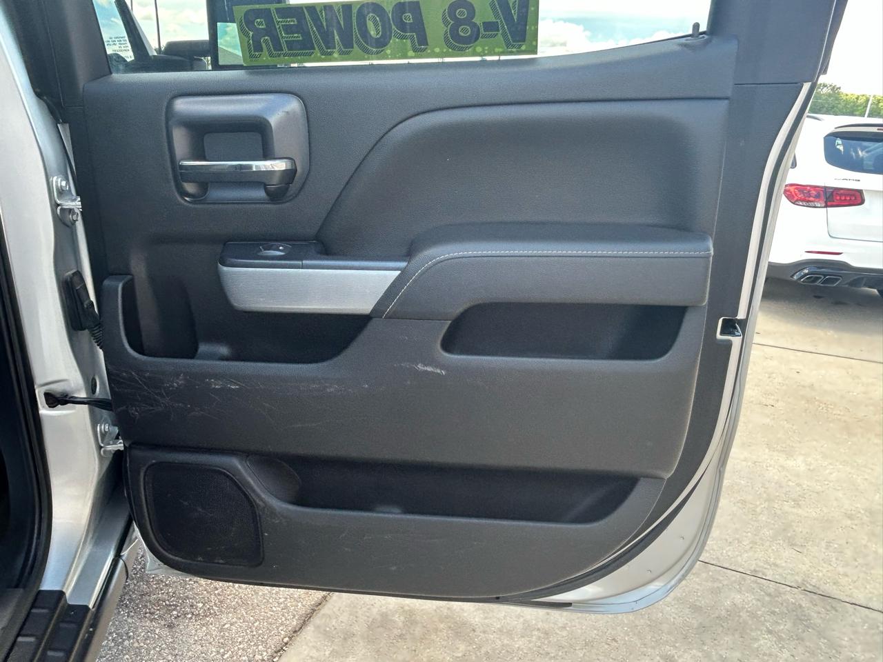 Chevrolet Silverado 2500HD Built After Aug 14 4WD Crew Cab 153.7" LT 2015