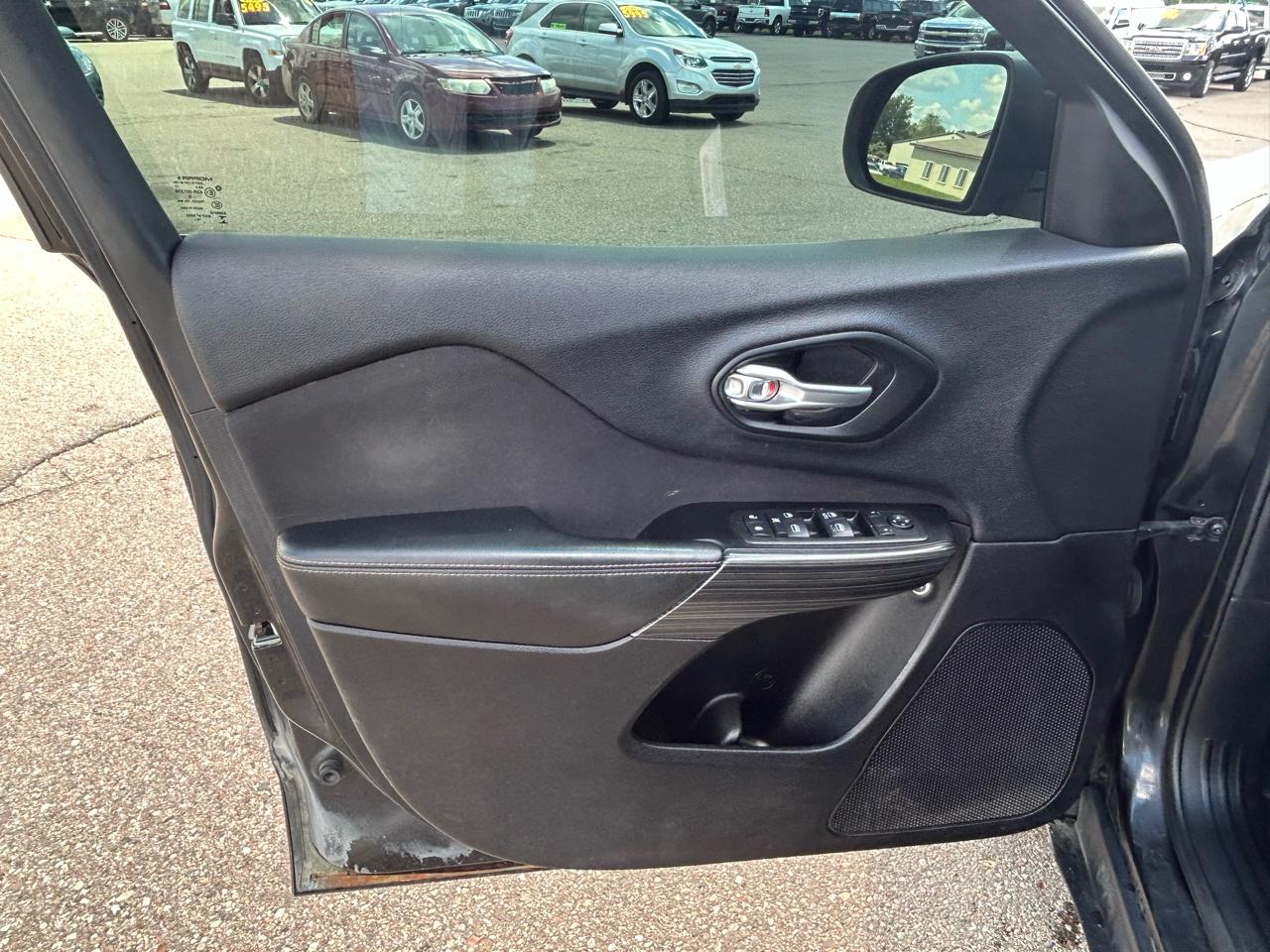 Jeep Cherokee FWD 4dr North 2014