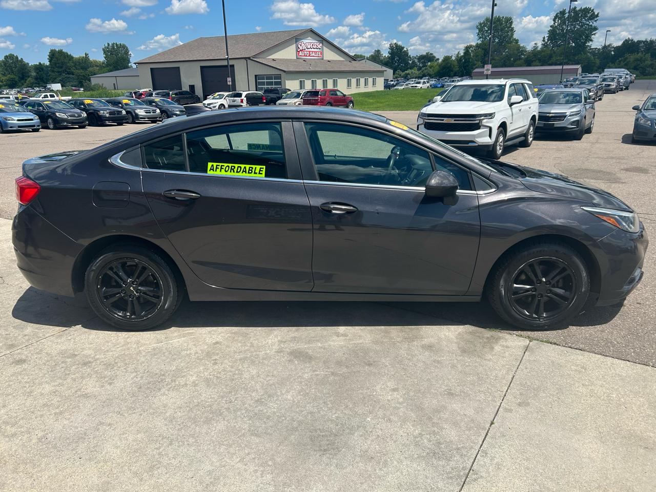 Chevrolet Cruze 4dr Sdn 1.4L LT w/1SD 2017