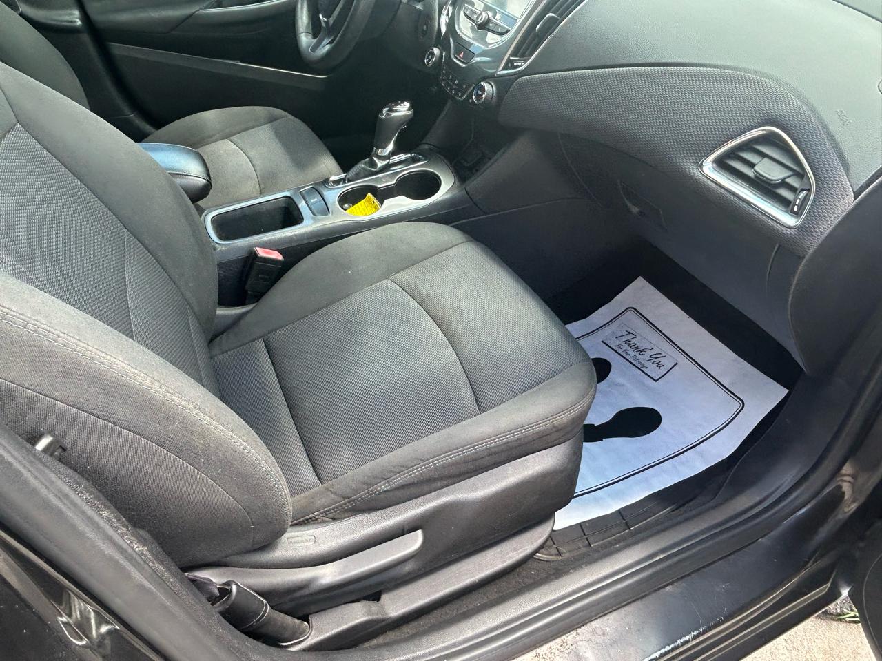 Chevrolet Cruze 4dr Sdn 1.4L LT w/1SD 2017