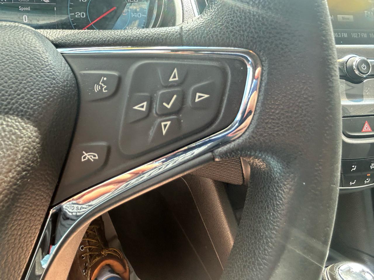 Chevrolet Cruze 4dr Sdn 1.4L LT w/1SD 2017