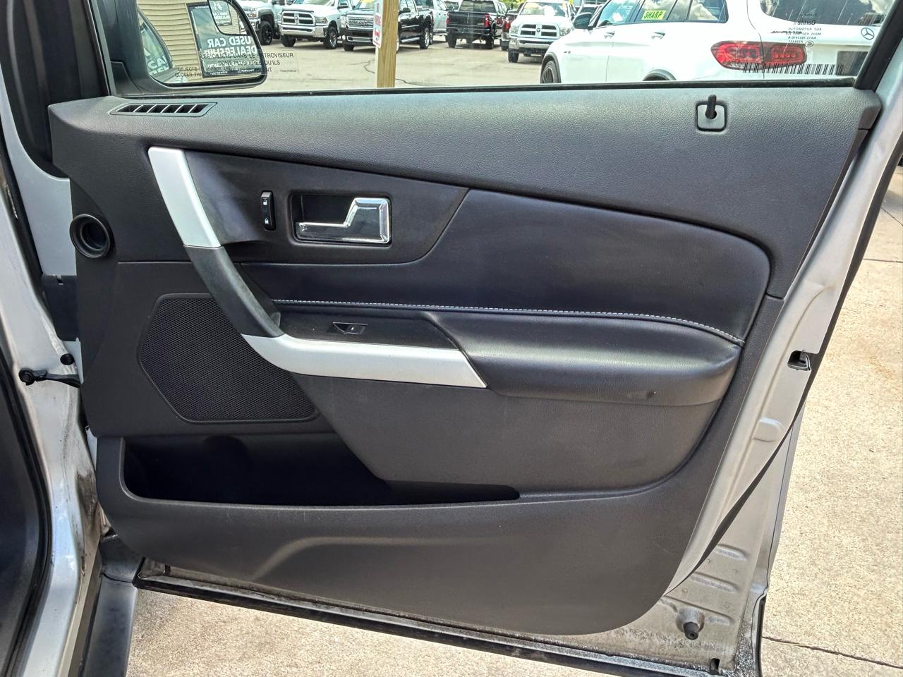 Ford Edge 4dr SE FWD 2012