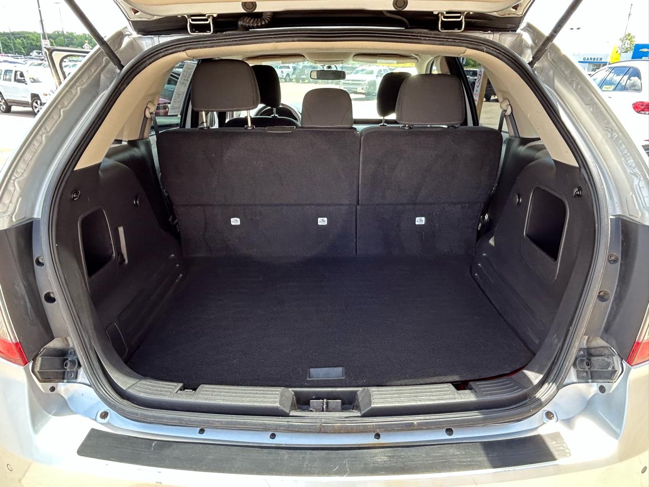 Ford Edge 4dr SE FWD 2012