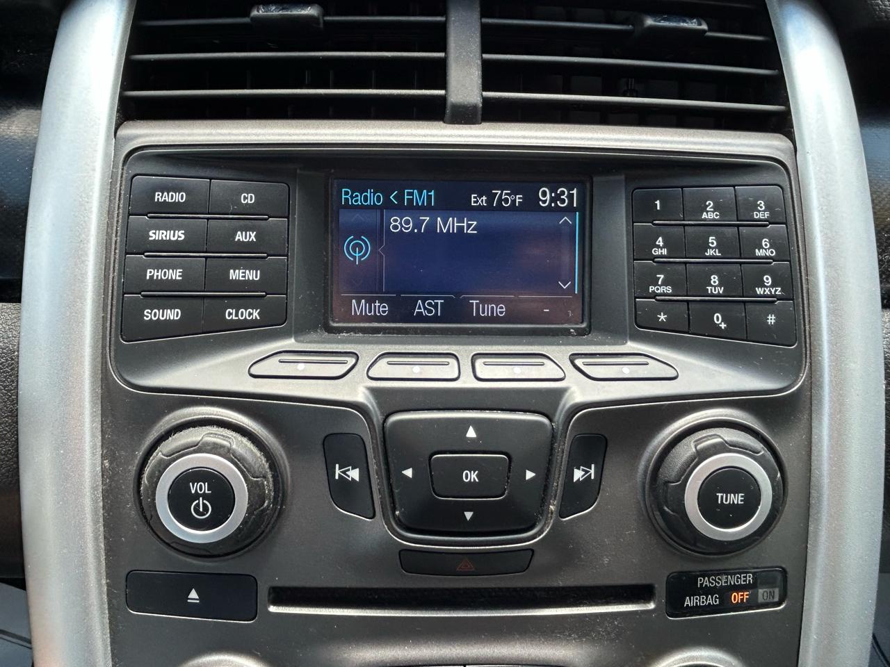 Ford Edge 4dr SE FWD 2012