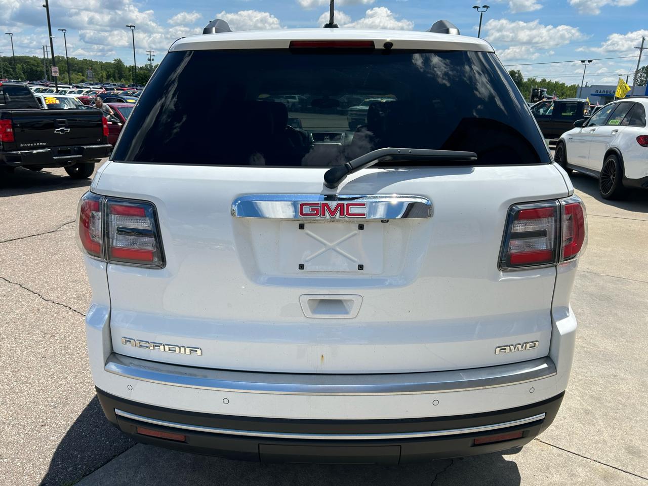GMC Acadia AWD 4dr SLT w/SLT-1 2016