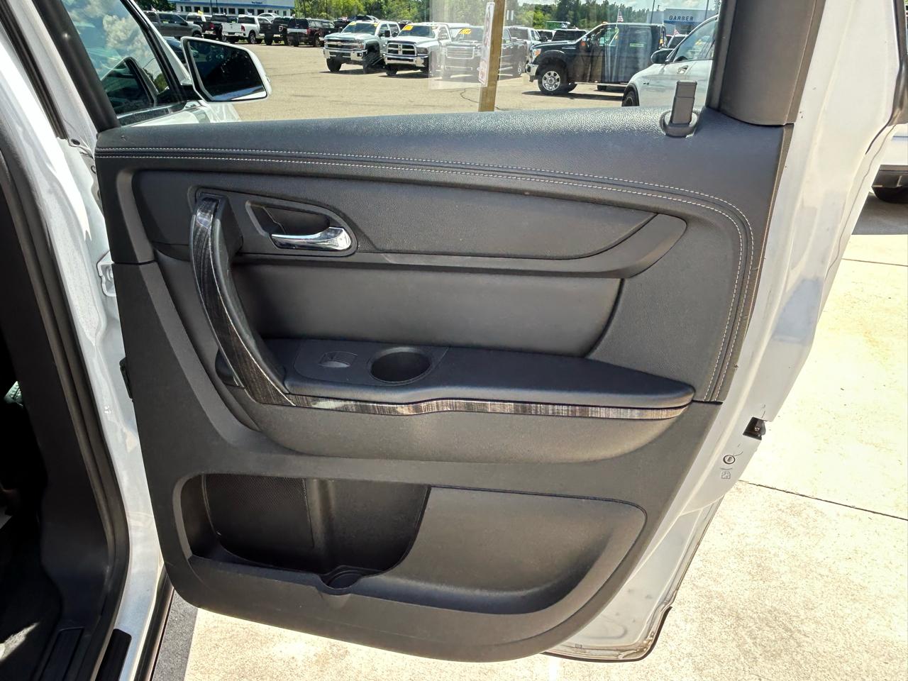 GMC Acadia AWD 4dr SLT w/SLT-1 2016
