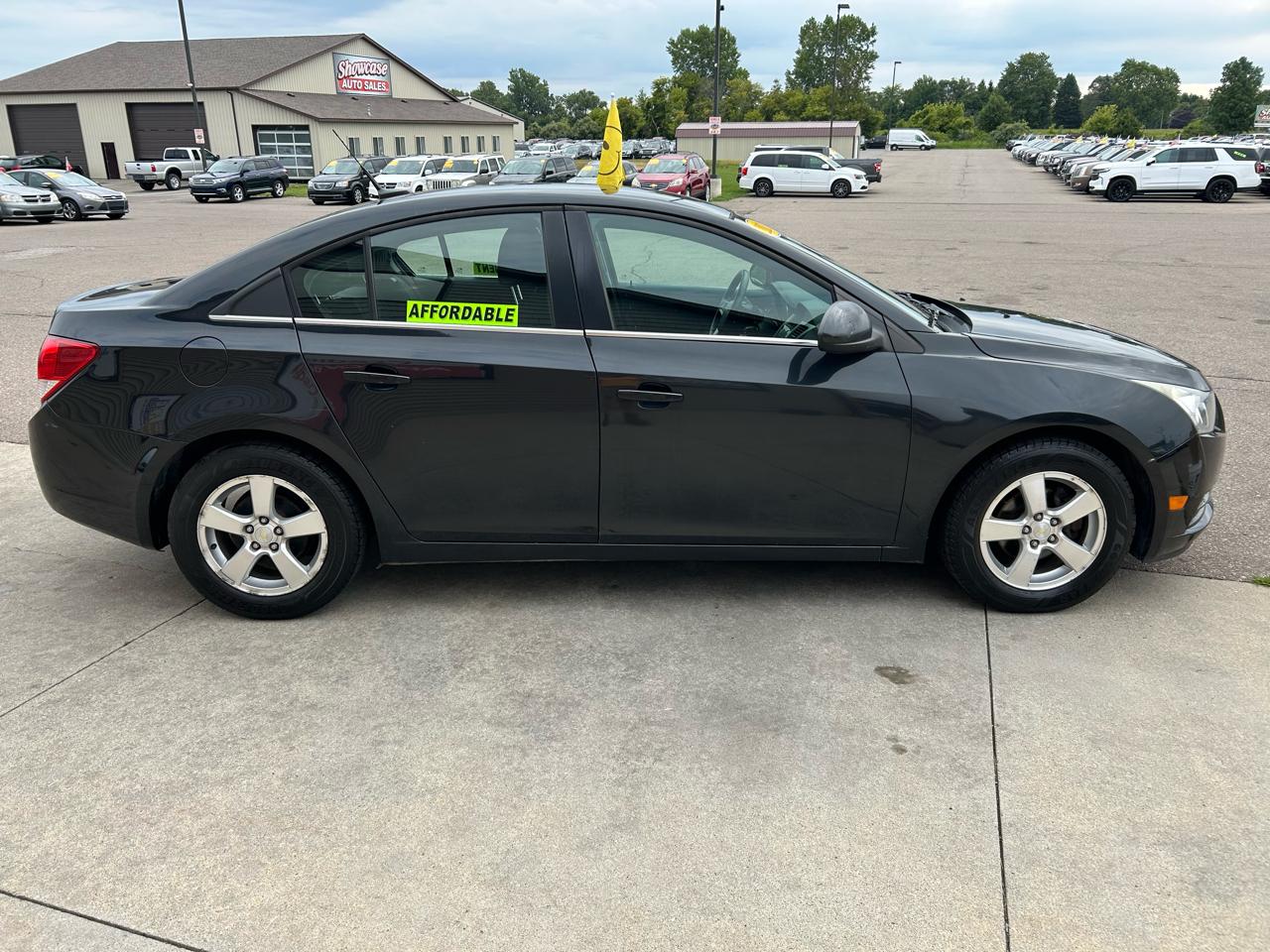 Chevrolet Cruze 4dr Sdn Auto 1LT 2013
