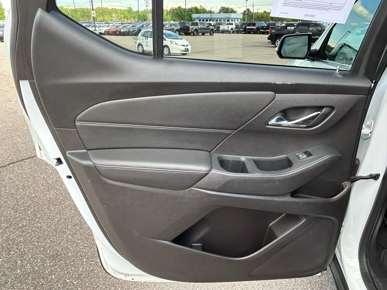 Chevrolet Traverse AWD 4dr LT Leather w/3LT 2018