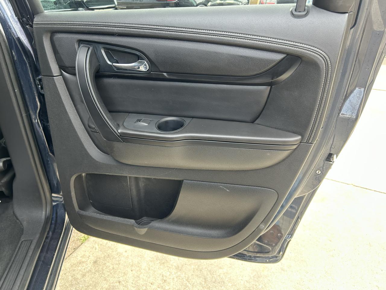 Chevrolet Traverse AWD 4dr LT w/1LT 2016