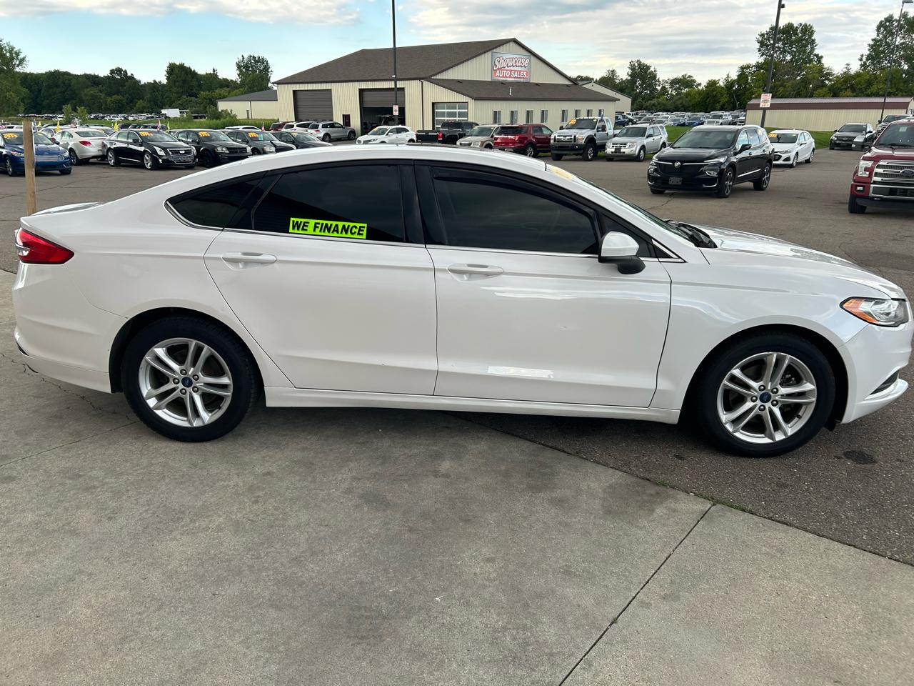 Ford Fusion SE FWD 2018