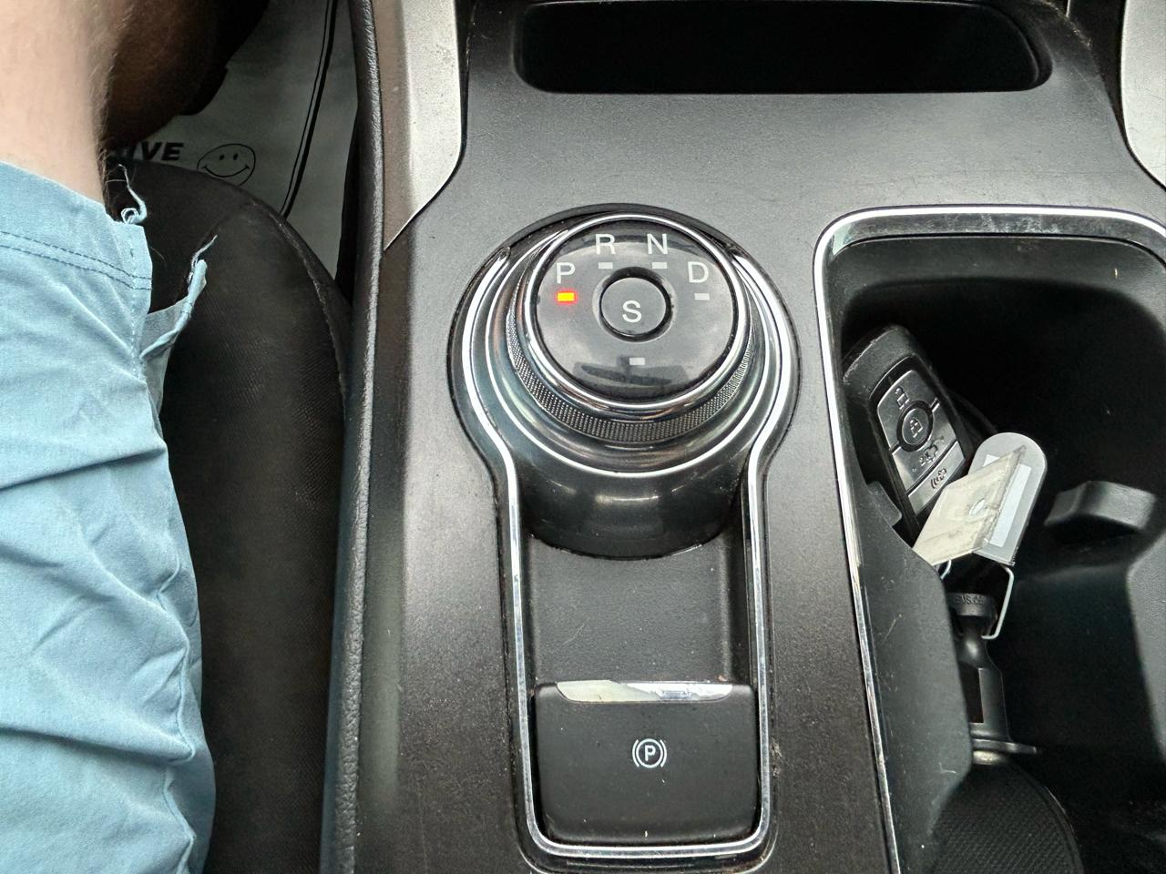 Ford Fusion SE FWD 2018