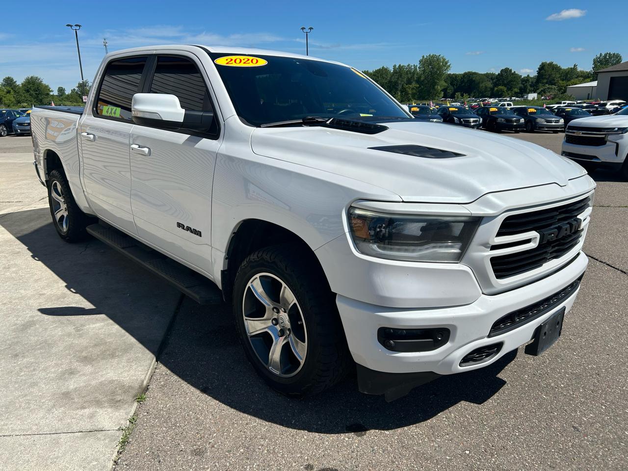RAM 1500 Sport 4x4 Crew Cab 5'7" Box 2020