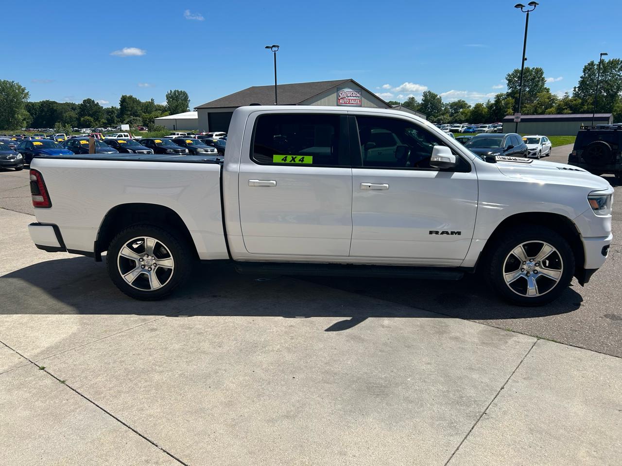 RAM 1500 Sport 4x4 Crew Cab 5'7" Box 2020
