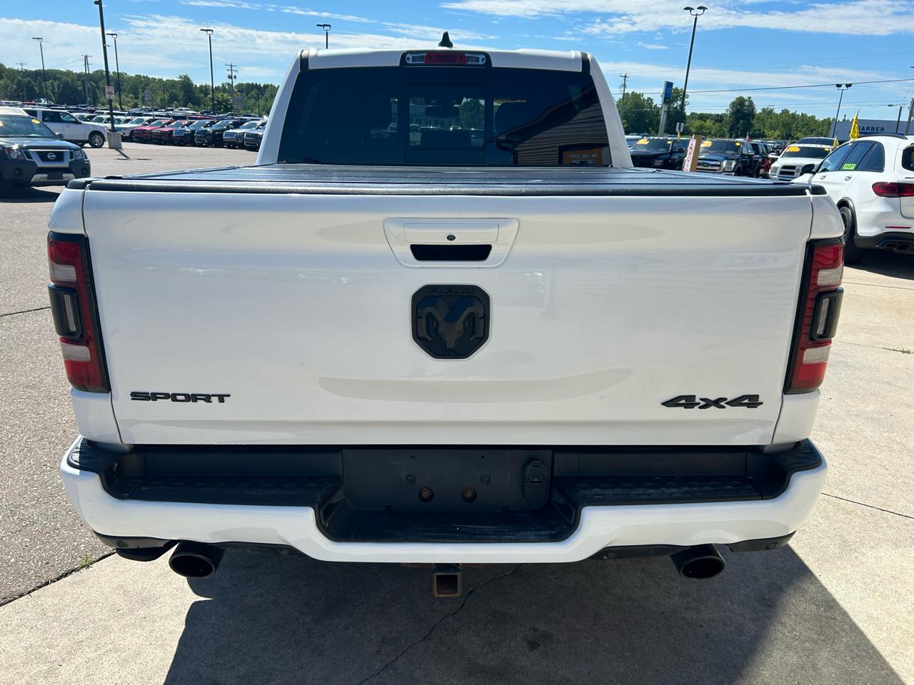 RAM 1500 Sport 4x4 Crew Cab 5'7" Box 2020