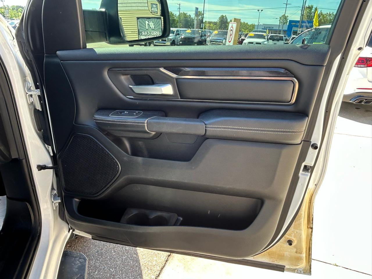 RAM 1500 Sport 4x4 Crew Cab 5'7" Box 2020