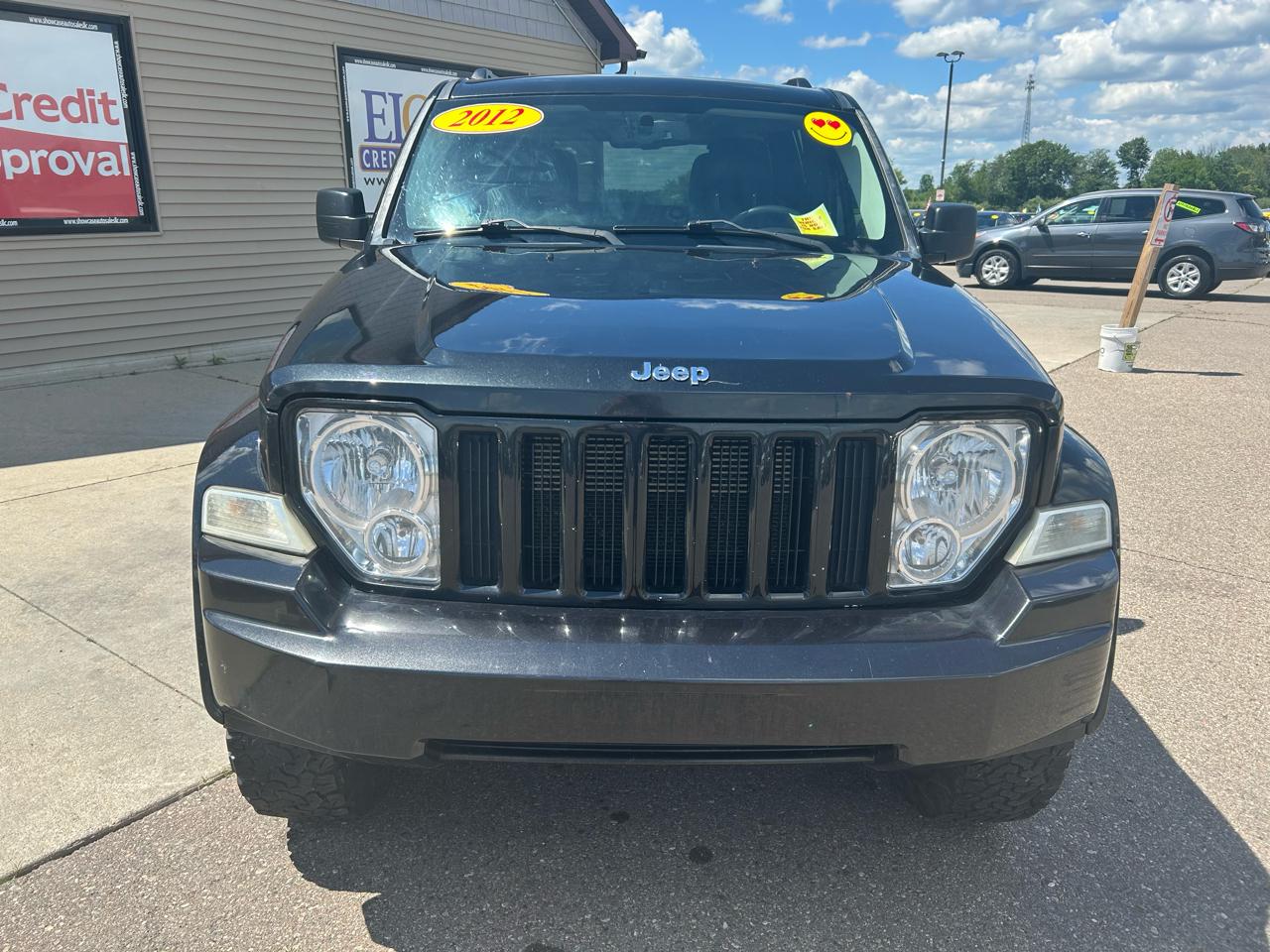 Jeep Liberty 4WD 4dr Sport Latitude 2012