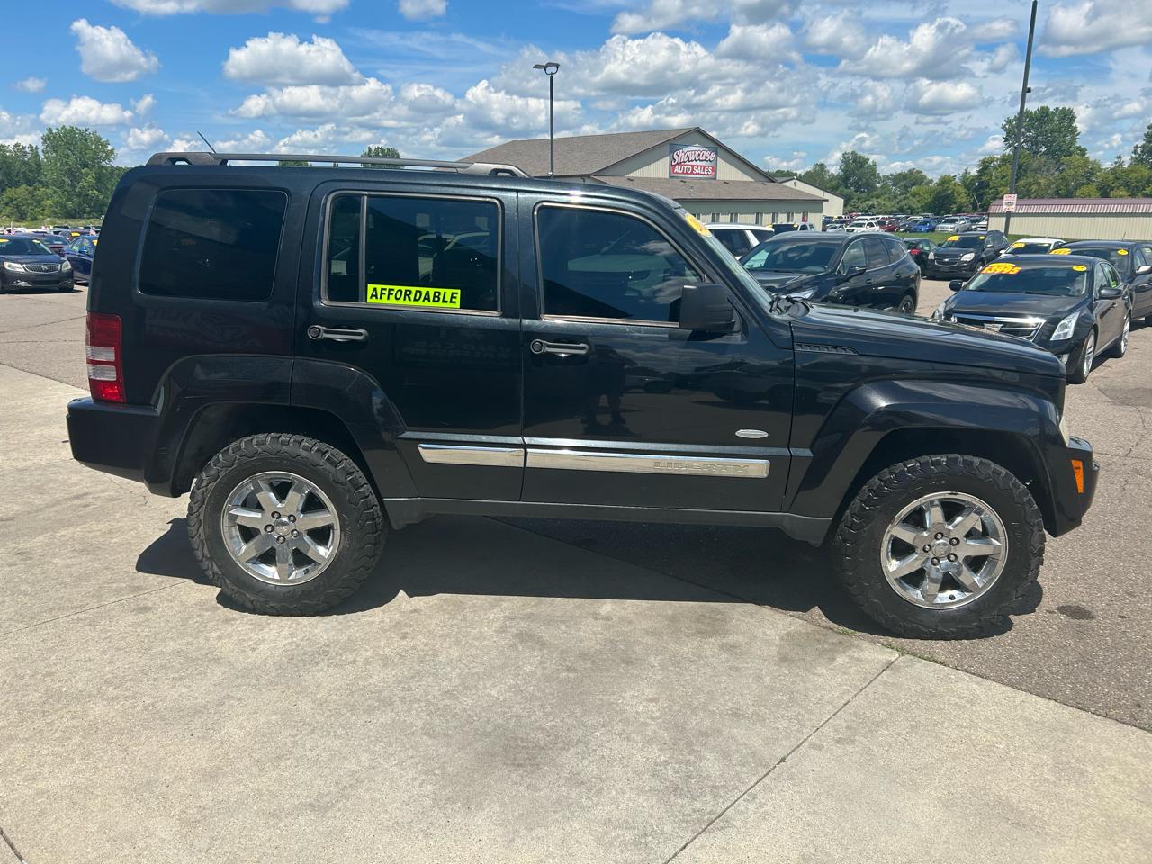 Jeep Liberty 4WD 4dr Sport Latitude 2012