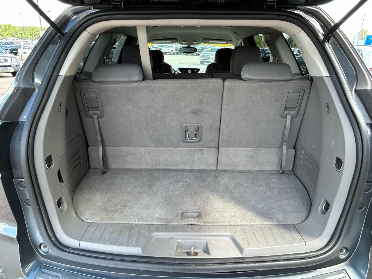 Chevrolet Traverse FWD 4dr LS 2013