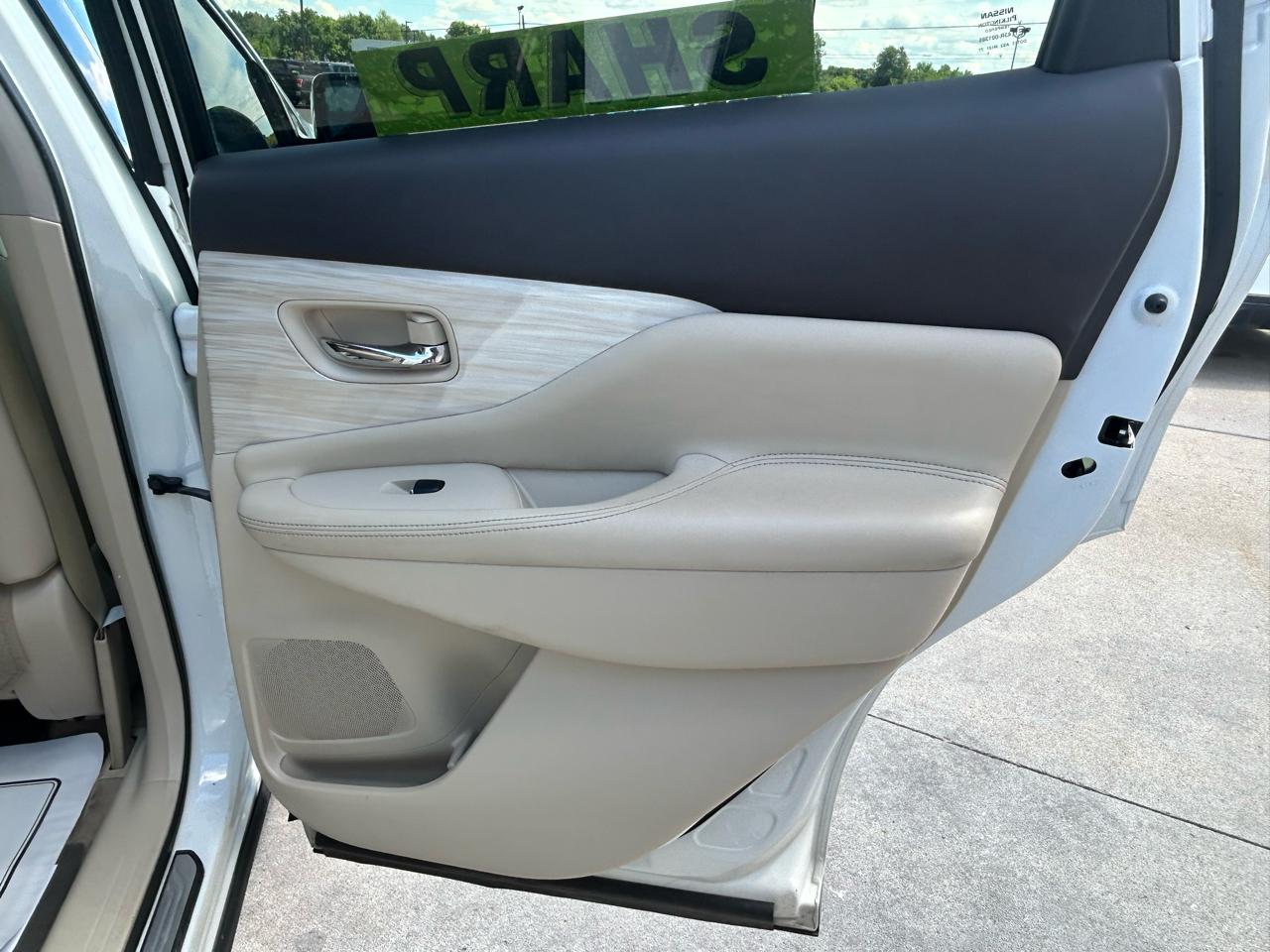 Nissan Murano FWD 4dr SL 2015