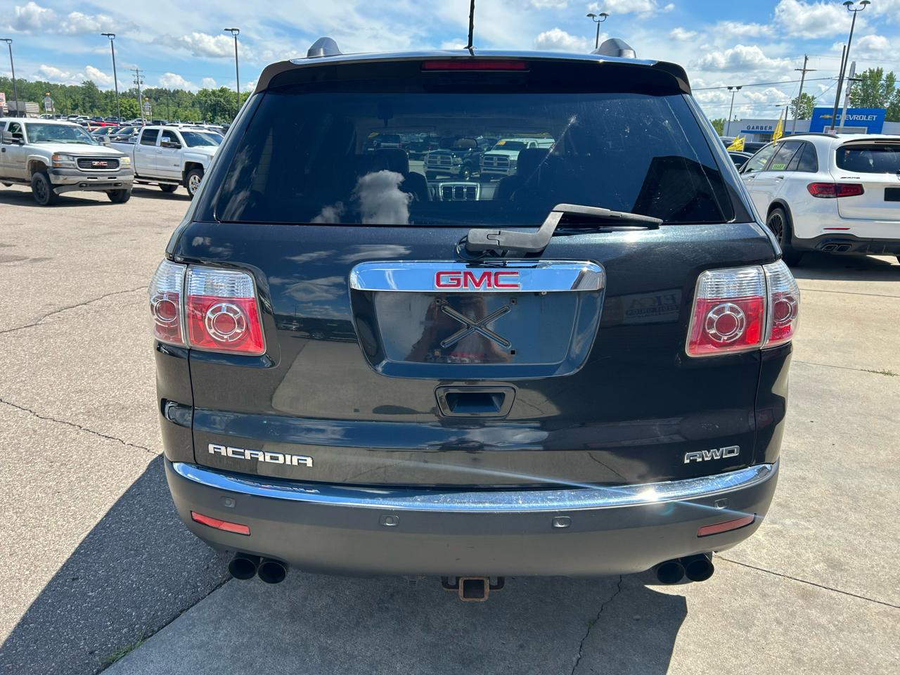 GMC Acadia AWD 4dr SLT2 2010