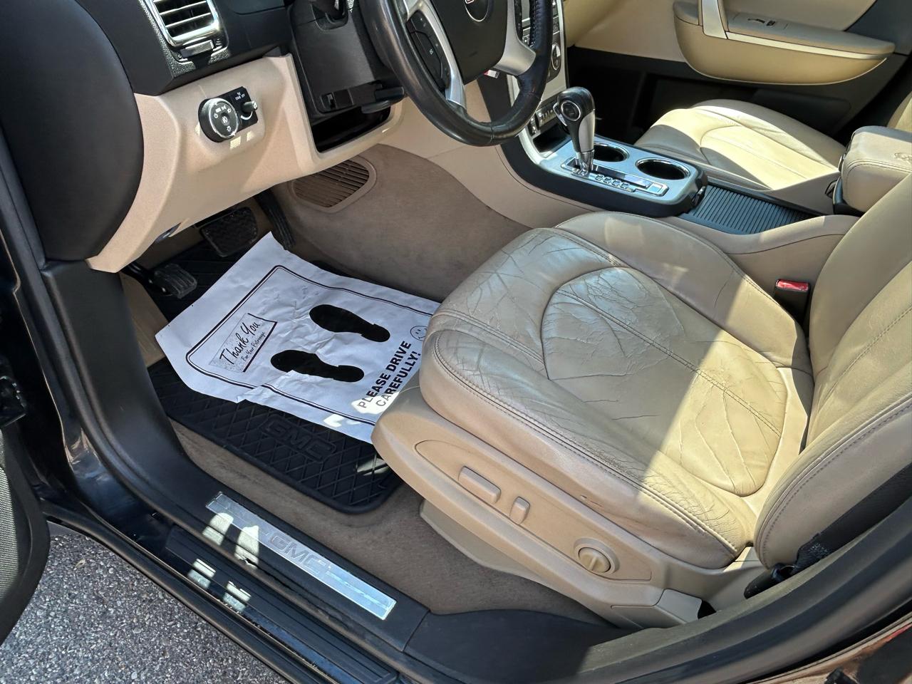 GMC Acadia AWD 4dr SLT2 2010