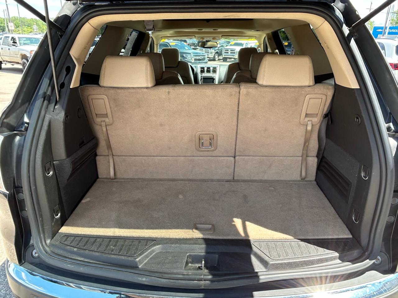 GMC Acadia AWD 4dr SLT2 2010