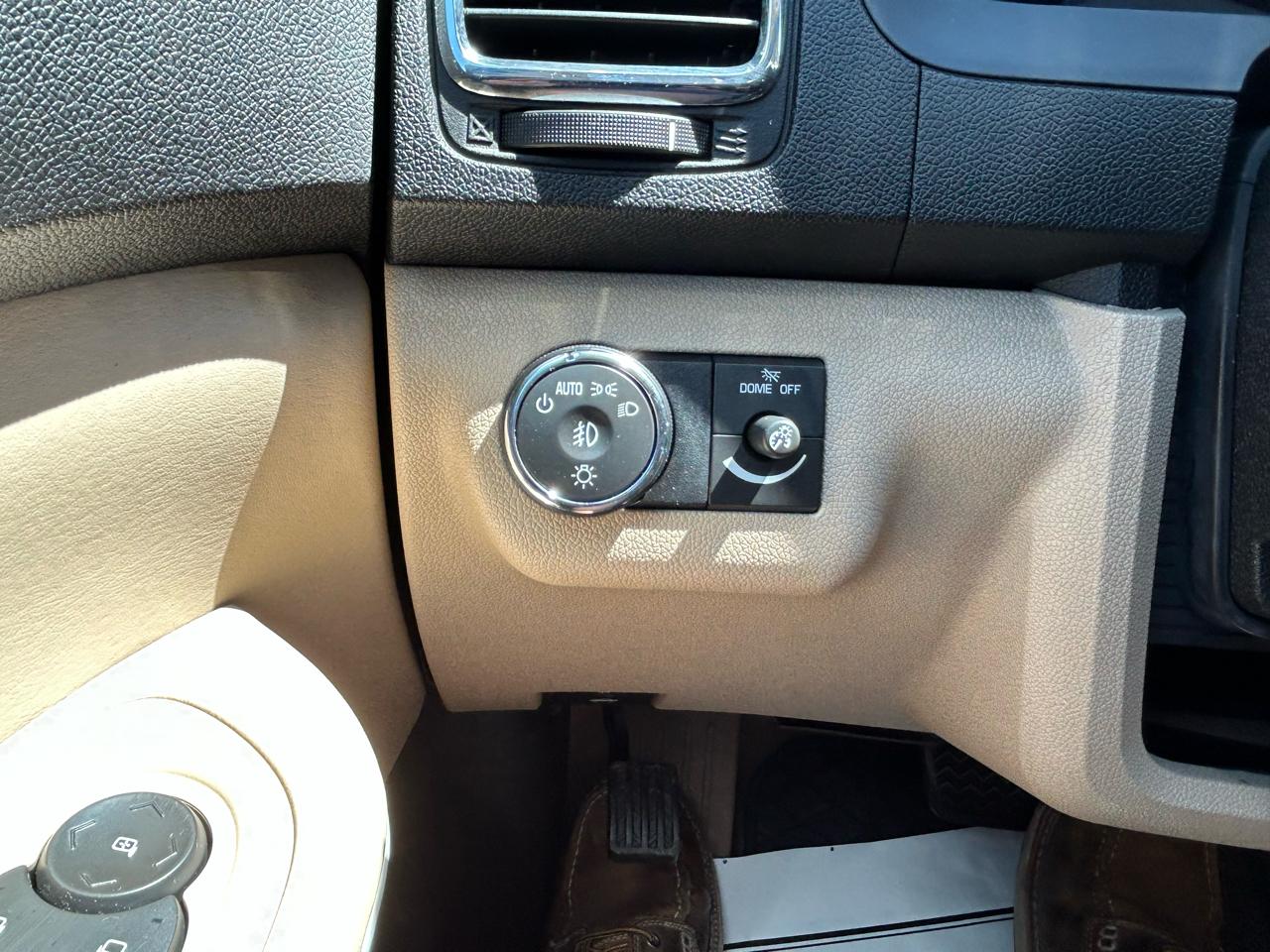 GMC Acadia AWD 4dr SLT2 2010