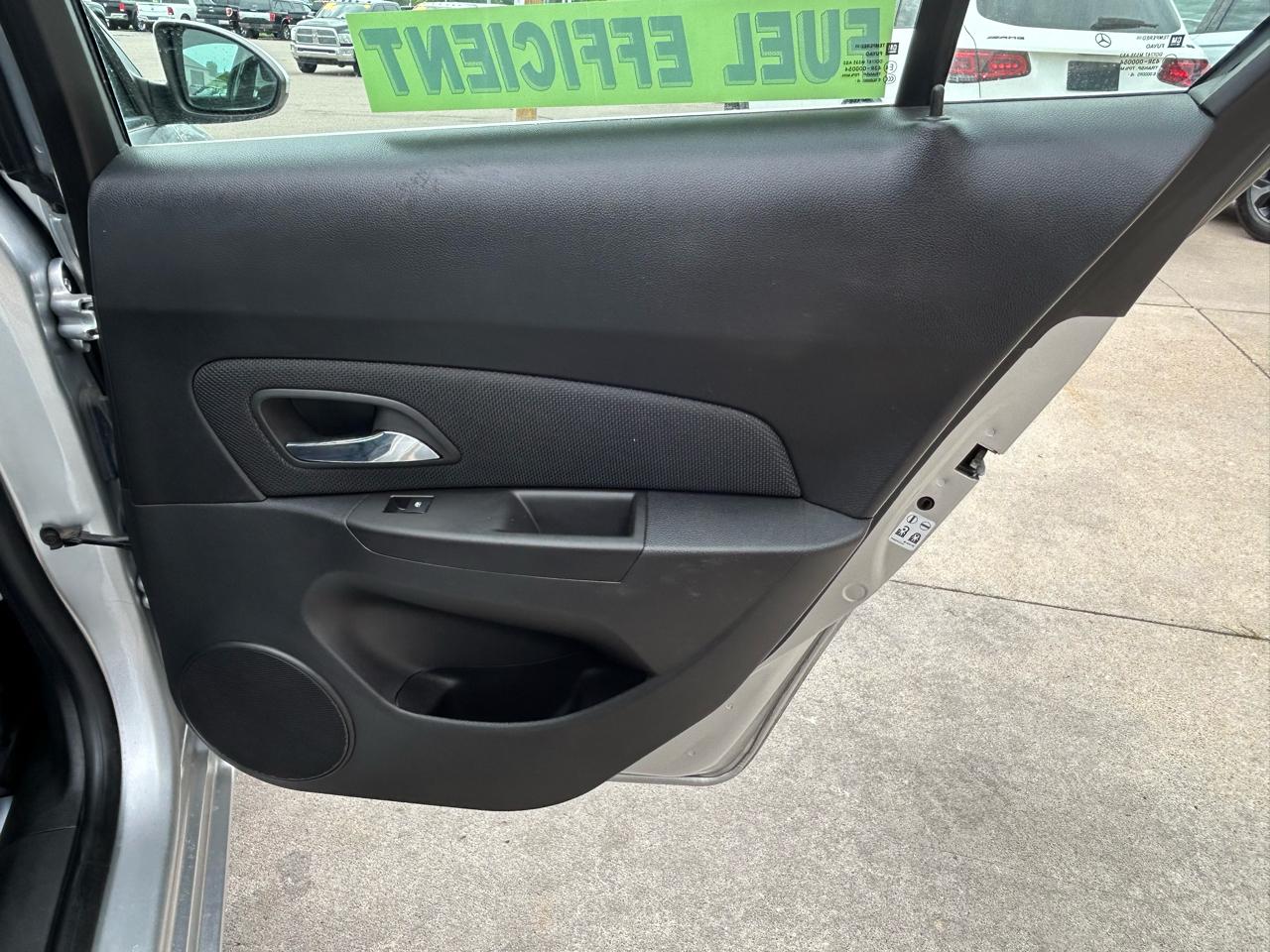 Chevrolet Cruze 4dr Sdn Auto 1LT 2015