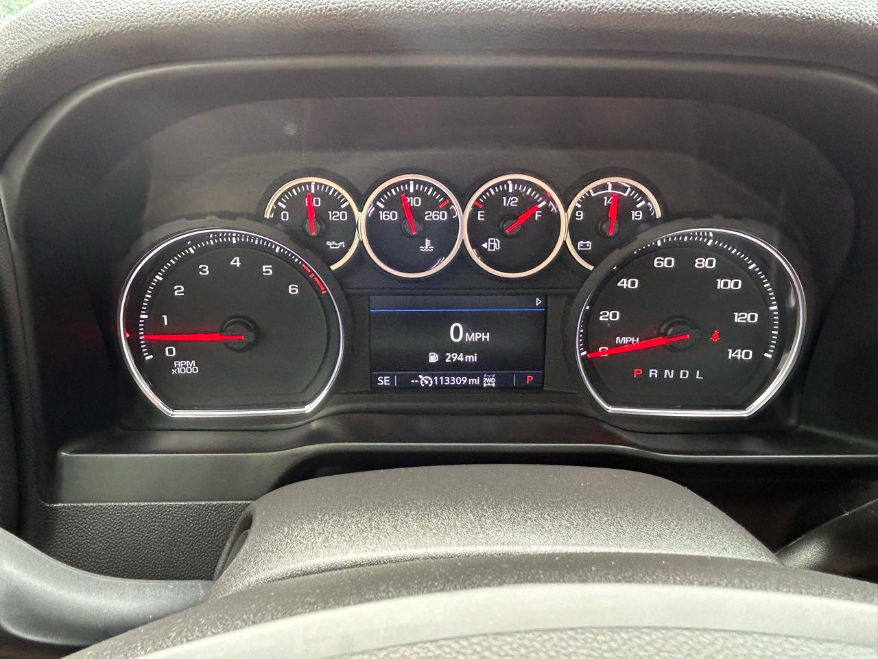 Chevrolet Silverado 1500 4WD Crew Cab 147" LT Trail Boss 2021