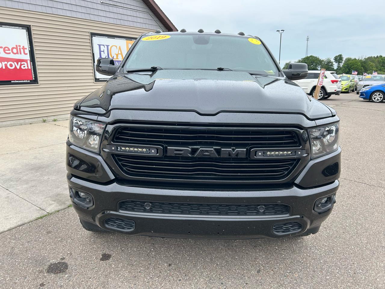 RAM 1500 Big Horn/Lone Star 4x4 Crew Cab 5'7" Box 2019
