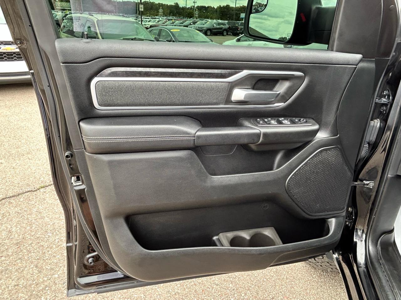 RAM 1500 Big Horn/Lone Star 4x4 Crew Cab 5'7" Box 2019