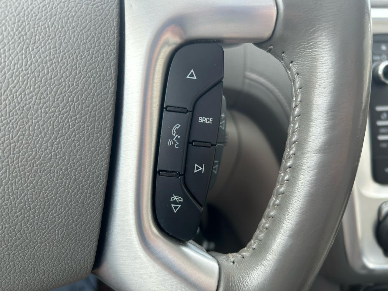 GMC Acadia AWD 4dr SLT w/SLT-1 2016