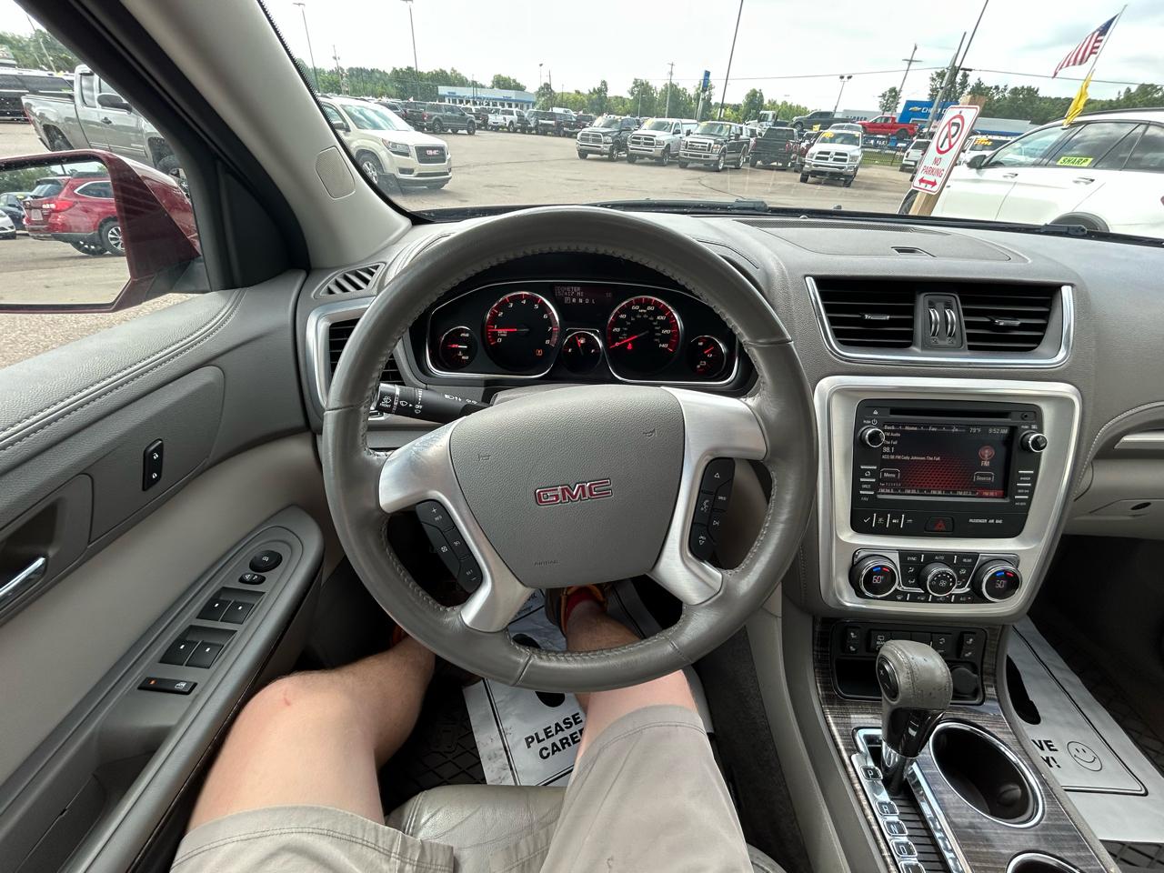 GMC Acadia AWD 4dr SLT w/SLT-1 2016
