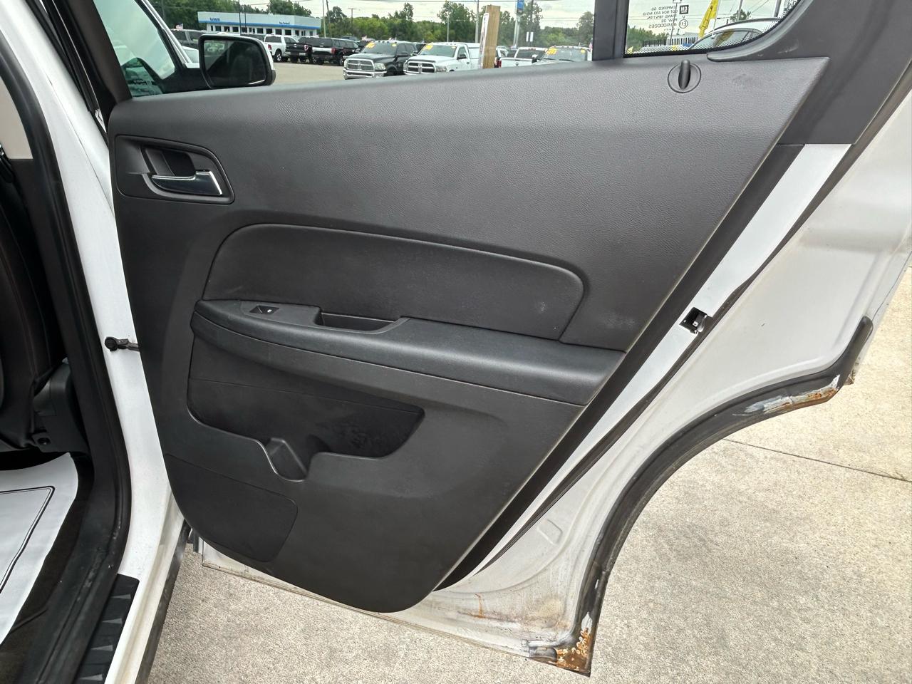 Chevrolet Equinox AWD 4dr LT w/2LT 2011