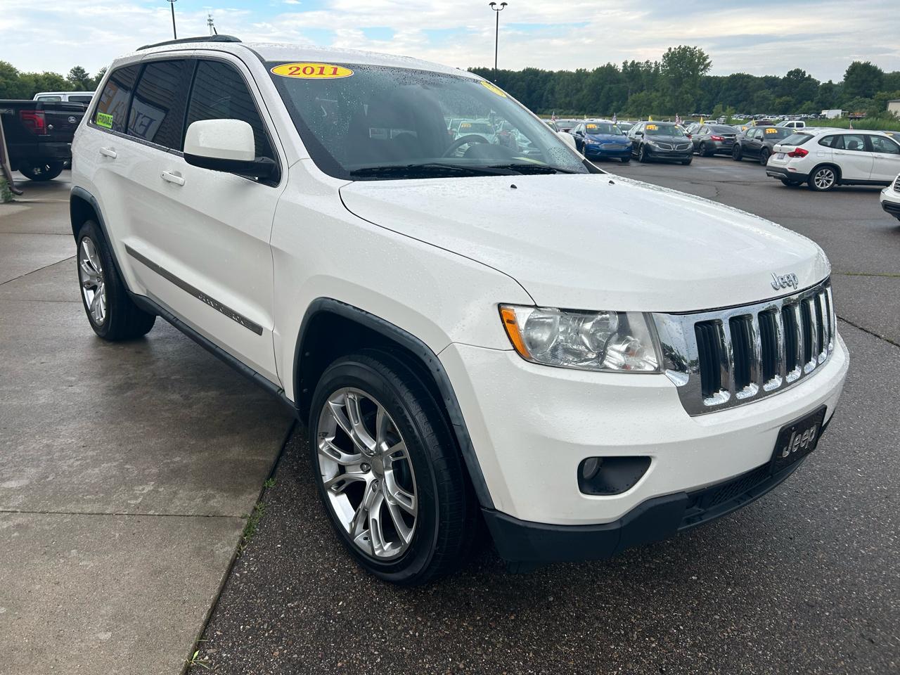 Jeep Grand Cherokee 4WD 4dr Laredo 2011