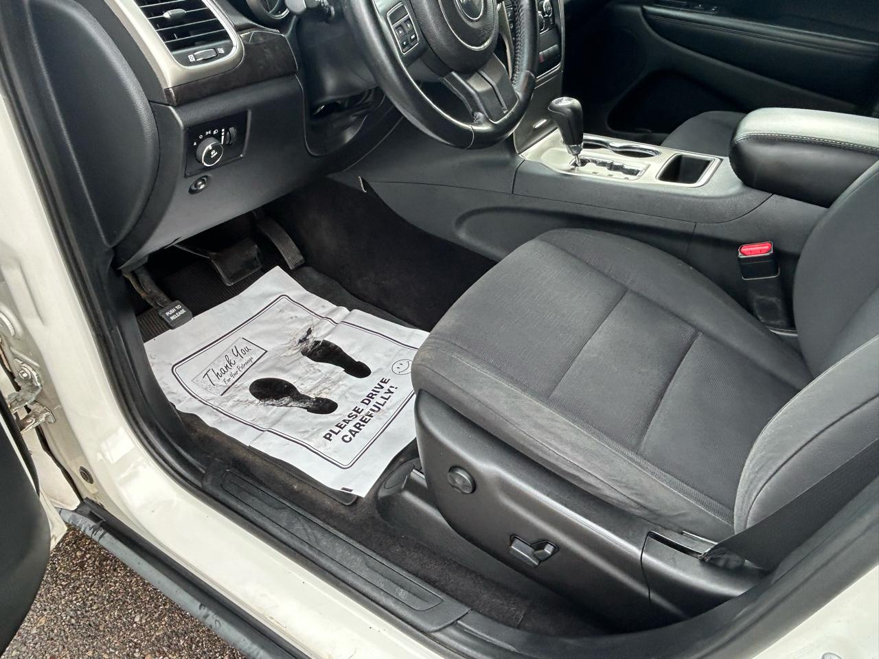 Jeep Grand Cherokee 4WD 4dr Laredo 2011