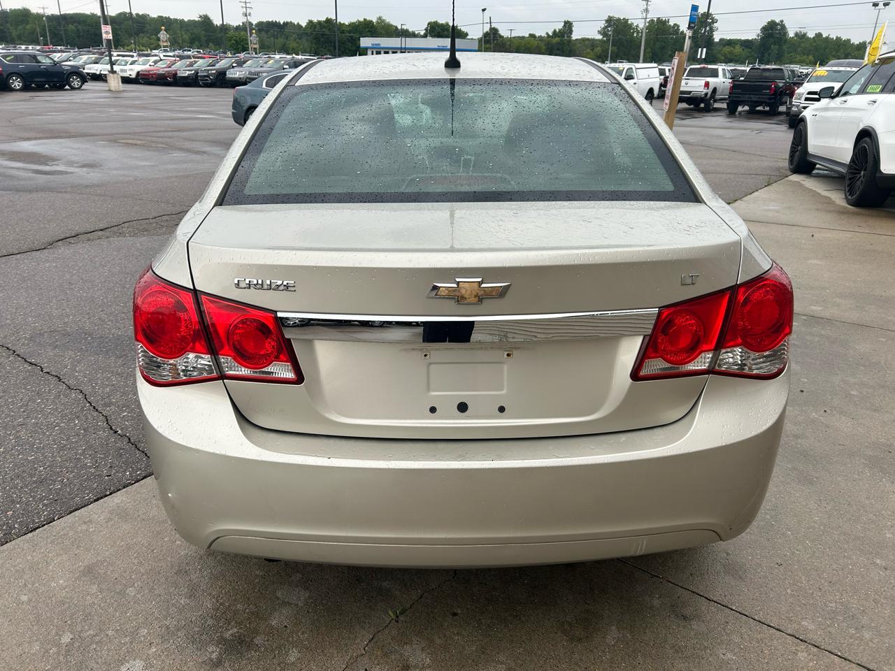 Chevrolet Cruze 4dr Sdn Auto 1LT 2013