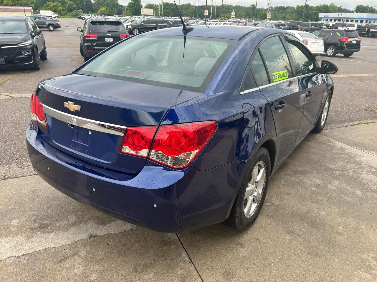 Chevrolet Cruze 4dr Sdn LT w/1LT 2012