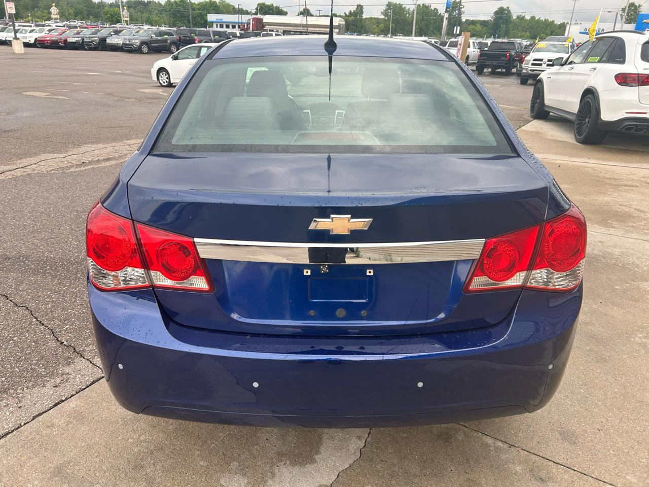 Chevrolet Cruze 4dr Sdn LT w/1LT 2012