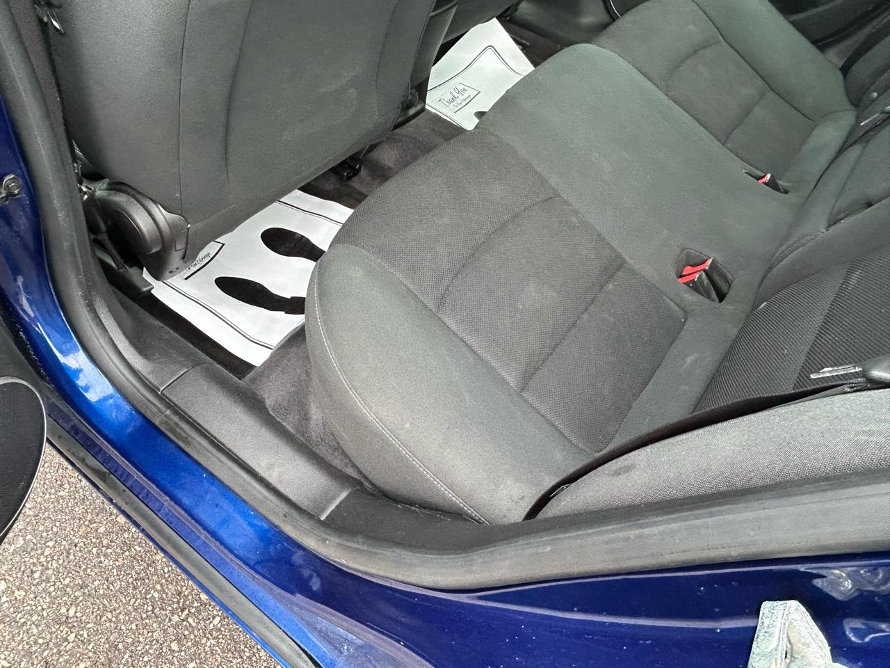 Chevrolet Cruze 4dr Sdn LT w/1LT 2012