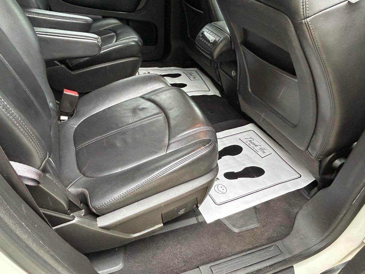 GMC Acadia AWD 4dr SLT1 2012