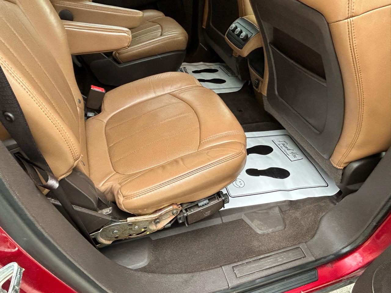 Buick Enclave FWD 4dr Leather 2014