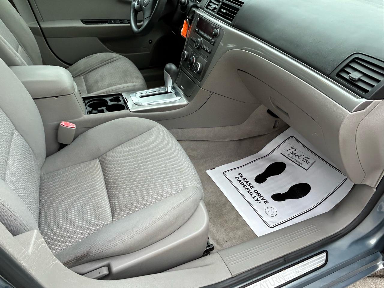 Saturn Aura 4dr Sdn XE 2007